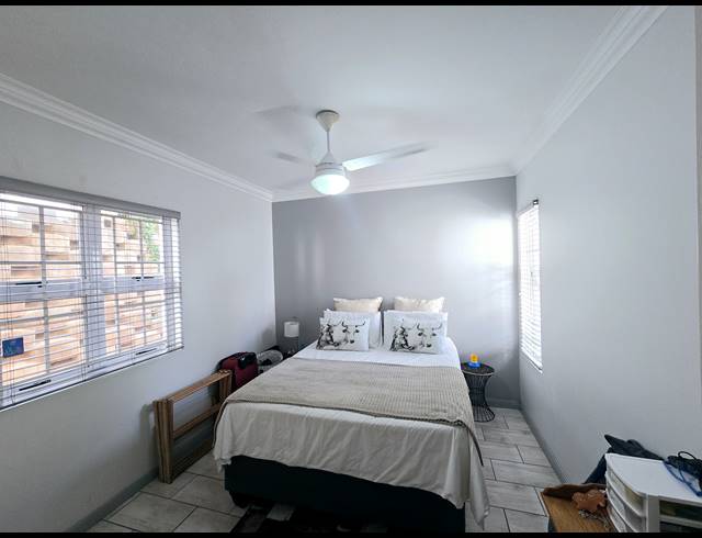 3 BEDROOM APARTMENT TO LET IN BALLITO CENTRAL